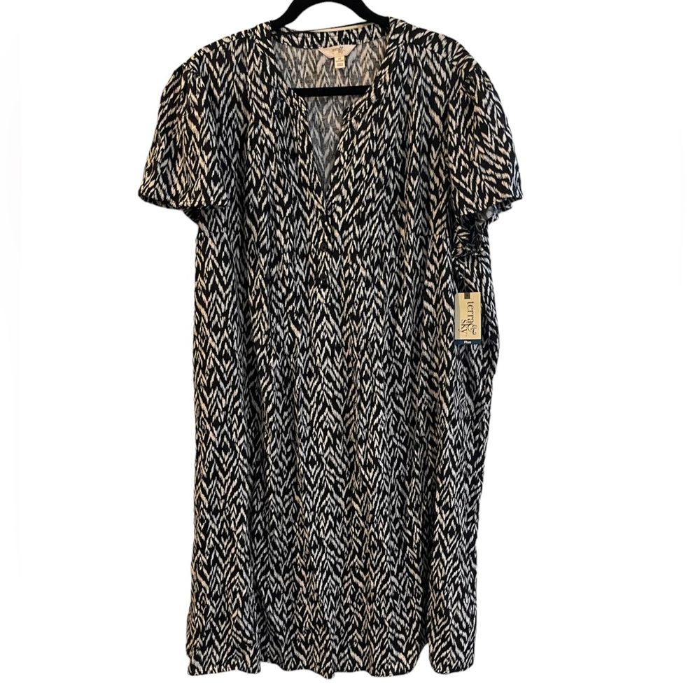 Terra & Sky Plus size print dress V Neck Linen Blend